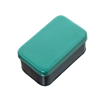 Green Metal Enamelled Box_14x9x6,5cm