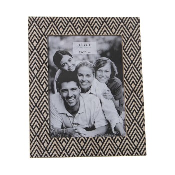 Wooden Photo Frame - 15x20cm Ext:22x27x1,2cm, Dm
